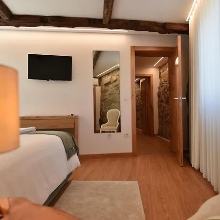 Feel Discovery Casa Da Pedra * Arouca